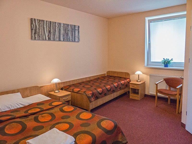 Hotel Paola Kutno Buitenkant foto